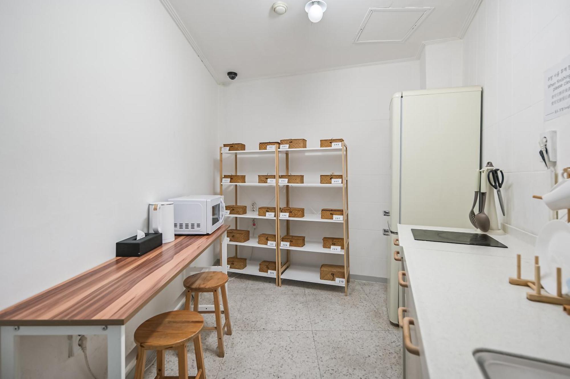Ssh Myeongdong Dongdo Hostel Сеул Екстериор снимка